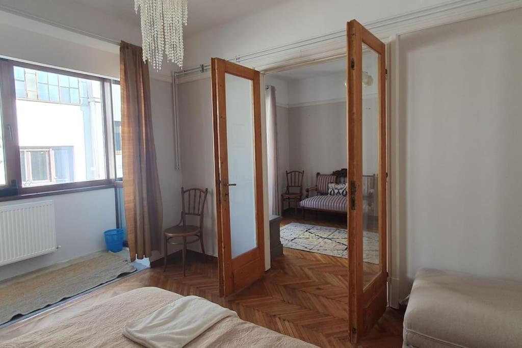 Elegant Apartment Near Rosetti Square ブカレスト エクステリア 写真