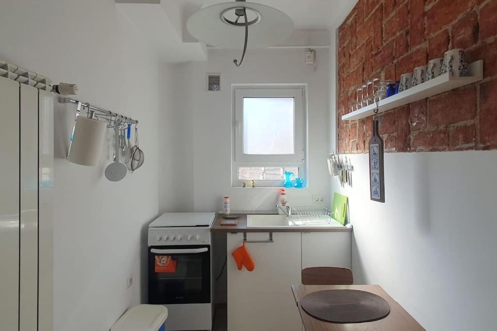 Elegant Apartment Near Rosetti Square ブカレスト エクステリア 写真